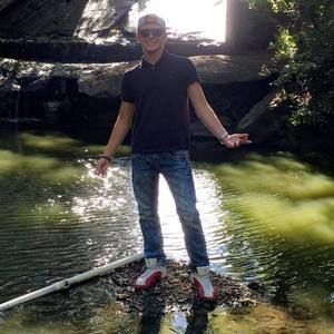 Meet your Posher, Austin